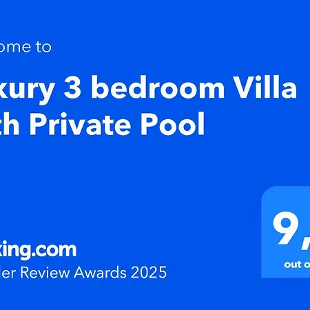 Luxury 3 Bedroom With Private Pool *