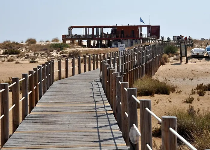 Luxury 3 Bedroom With Private Pool Villa *