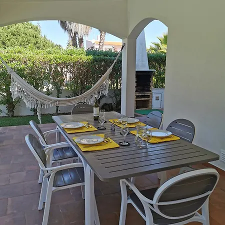 Villa Luxury 3 Bedroom With Private Pool *